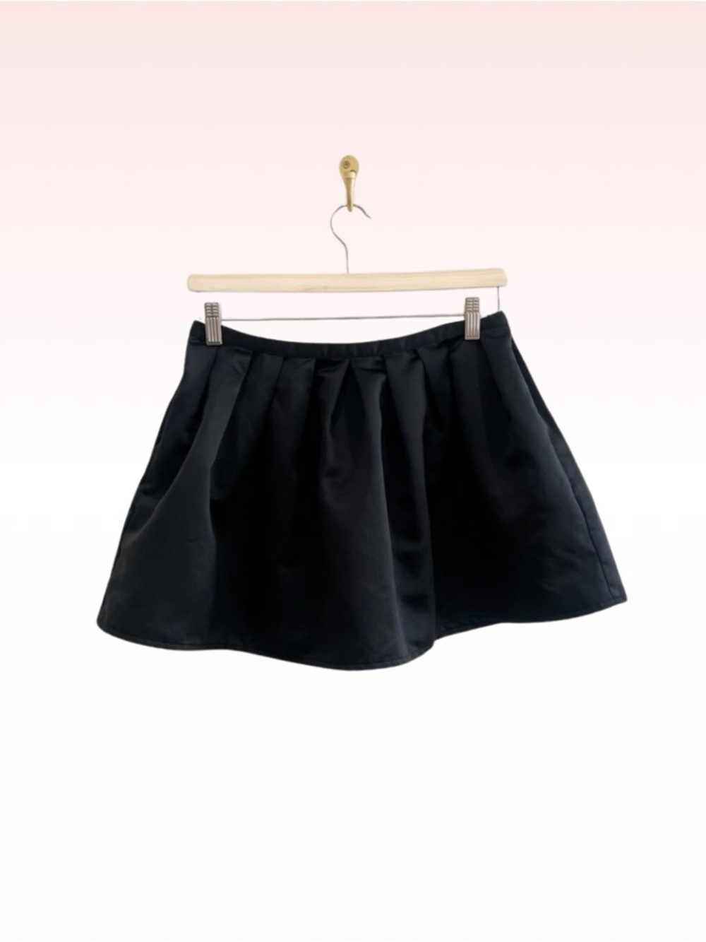 FOREVER 21 Black Flared Mini Skirt (Sz M)